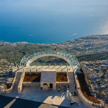 Vega - Makarska By Guide Nova Sela (Kula Norinska)